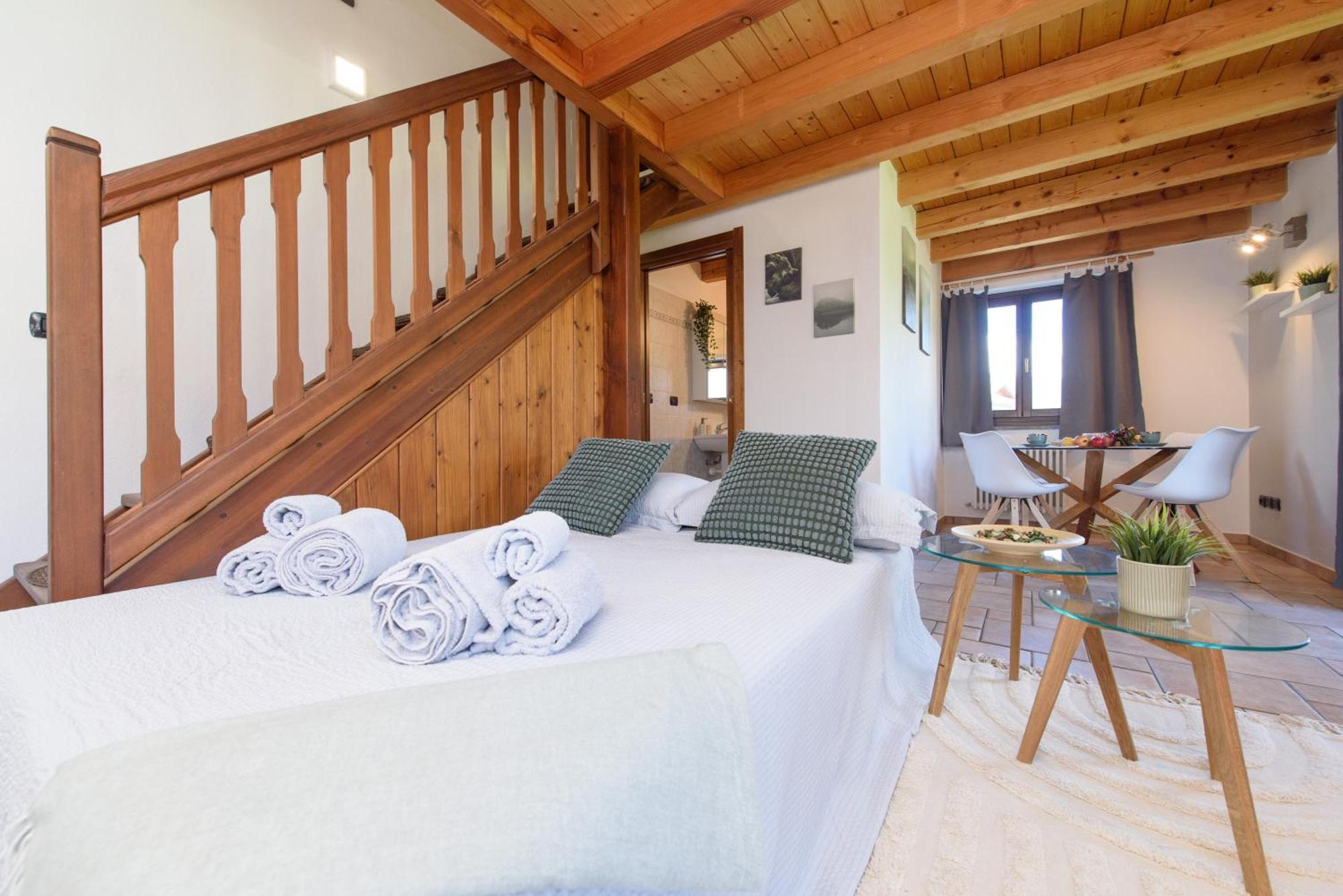 "The Mountain B&B" - Ski, Mtb & Beautiful View - Private Parking Aosta Exterior photo
