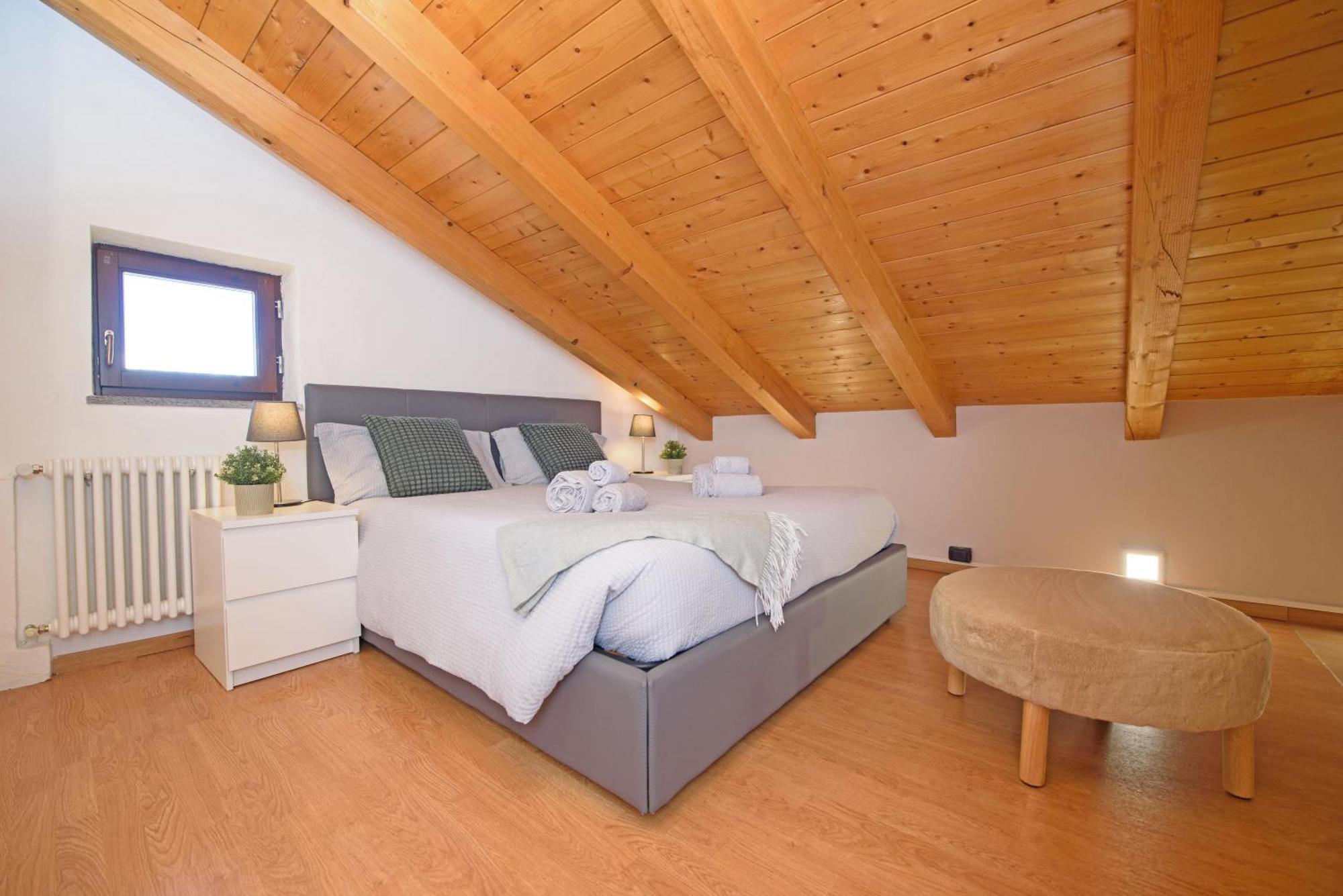 "The Mountain B&B" - Ski, Mtb & Beautiful View - Private Parking Aosta Exterior photo